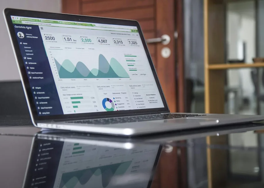 Web sitesi analitiği